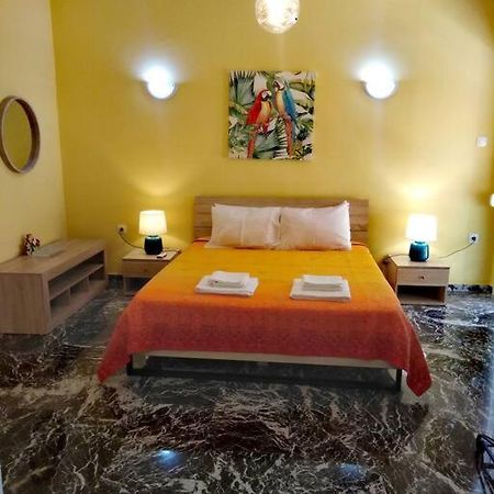 Thissio Apartment Philoxenia Афины Экстерьер фото